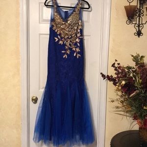 It’s almost prom season! Royal Blue Dress!